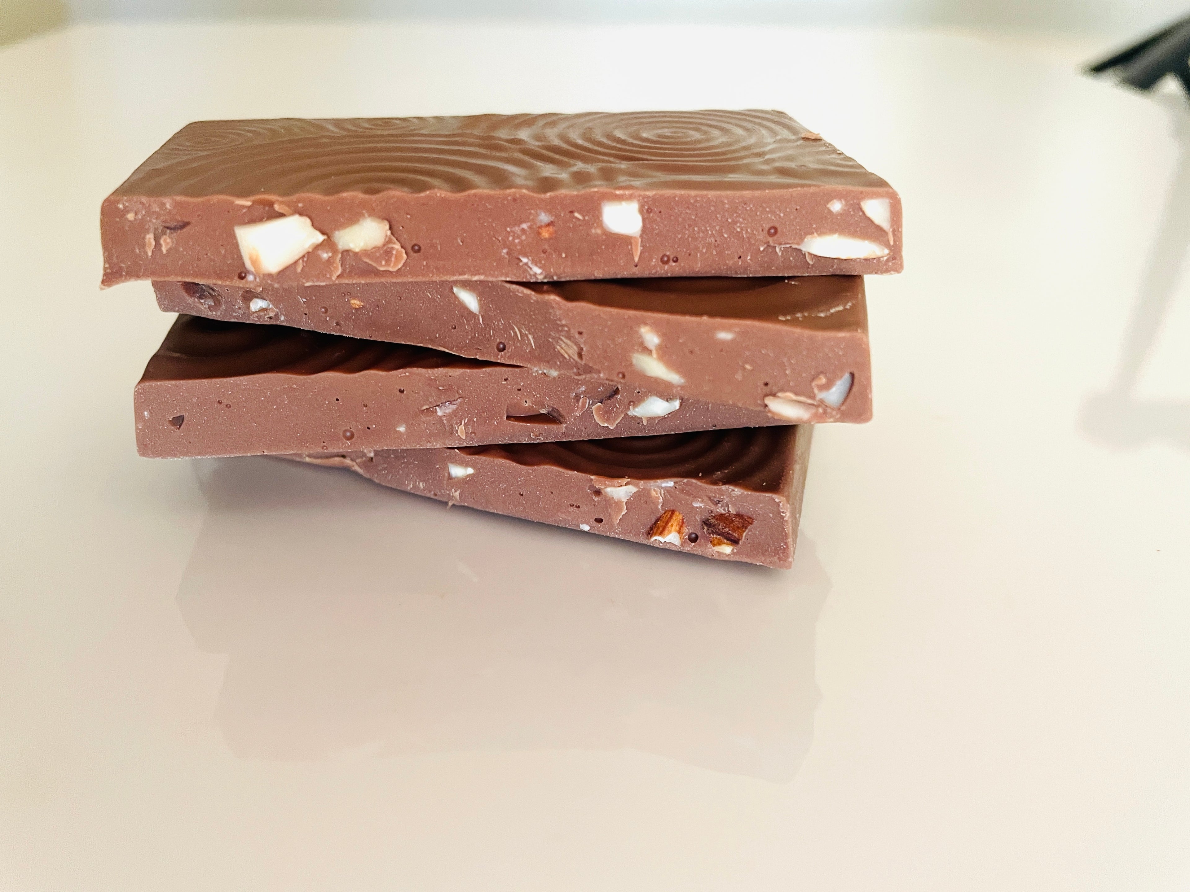 Almonds Chocolate Bar